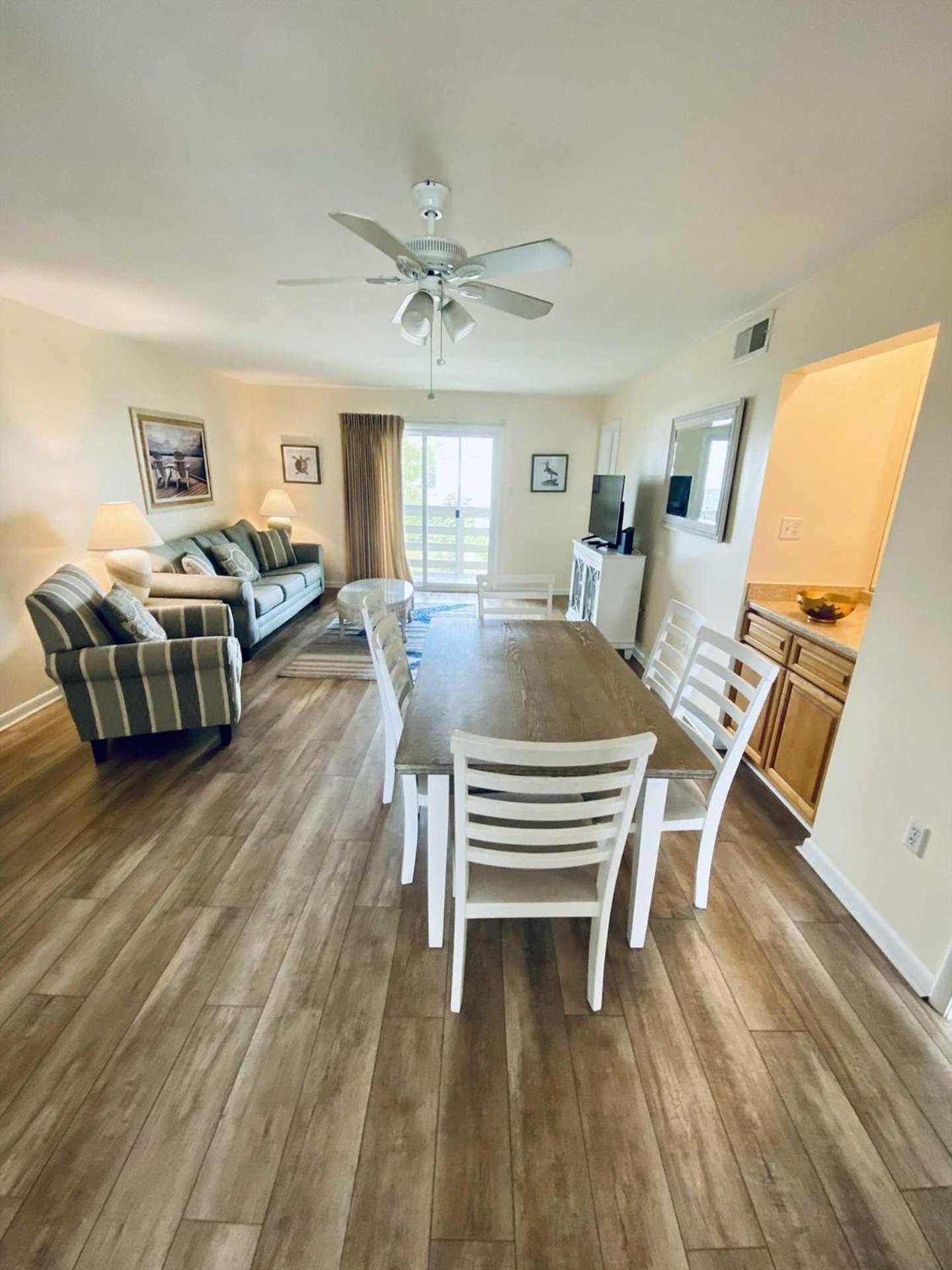 Lighthouse Point Rental 8B タイビーアイランド エクステリア 写真